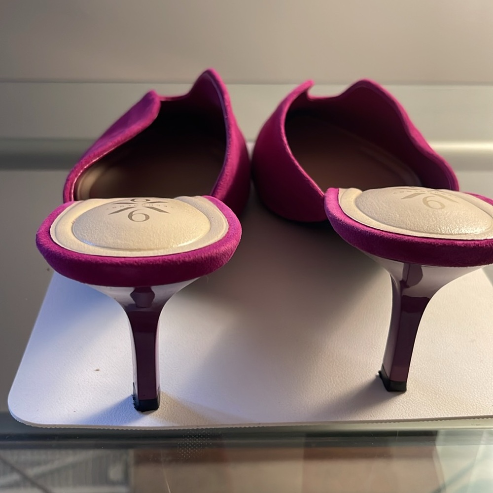 Pointed Toe Mule - image 5